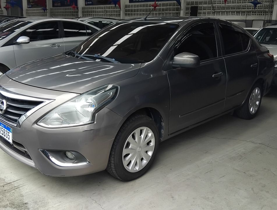 Nissan VERSA S 1.0 12V FlexStart 4p Mec.