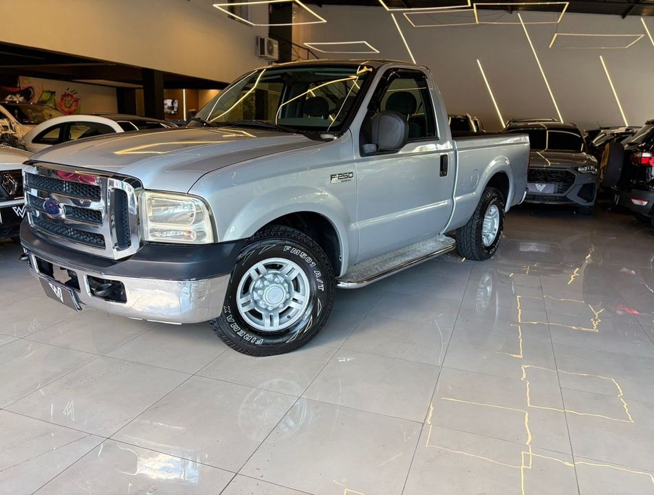 Ford F-250 XLT 3.9 4x2 Diesel TB