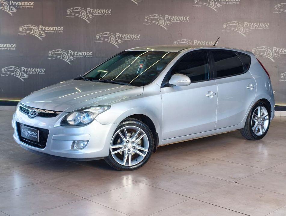 Hyundai i30 2.0 16V 145cv 5p Aut.