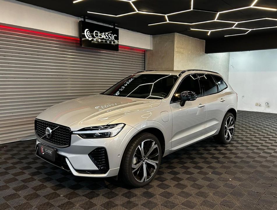 Volvo VOLVO XC 60 T8 ULT DARK