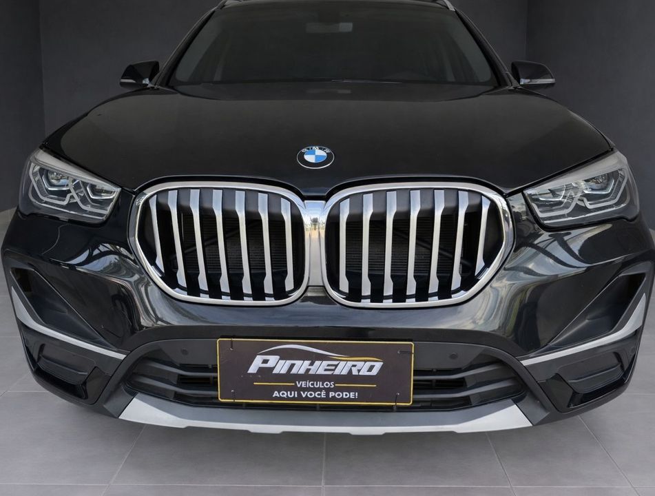 BMW X1 SDRIVE 20i X-Line 2.0 TB Active Flex