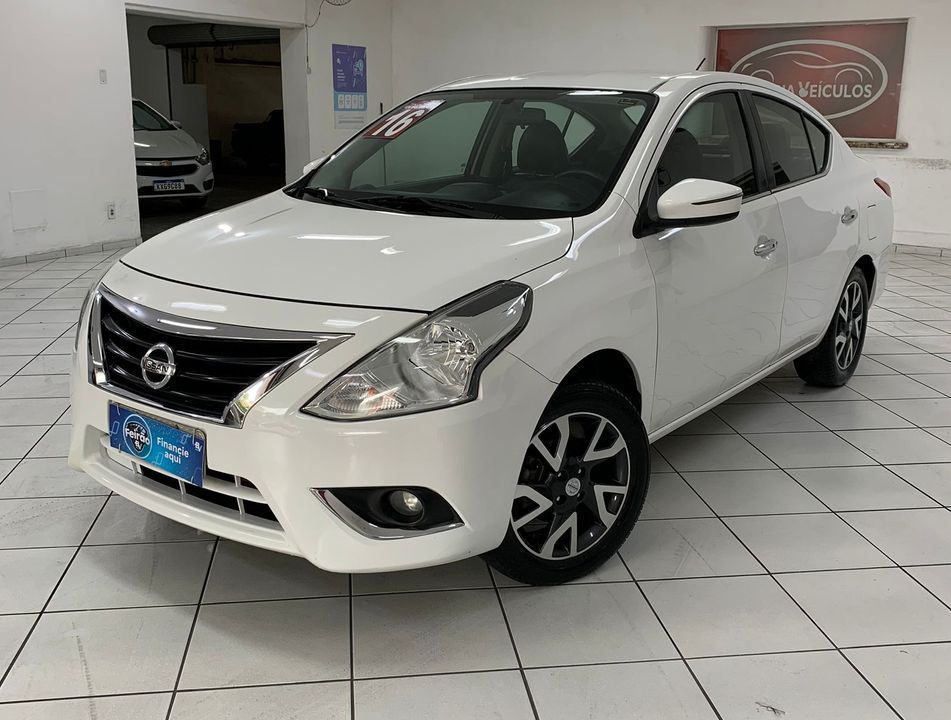 Nissan VERSA UNIQUE 1.6 16V Flex 4p Mec.