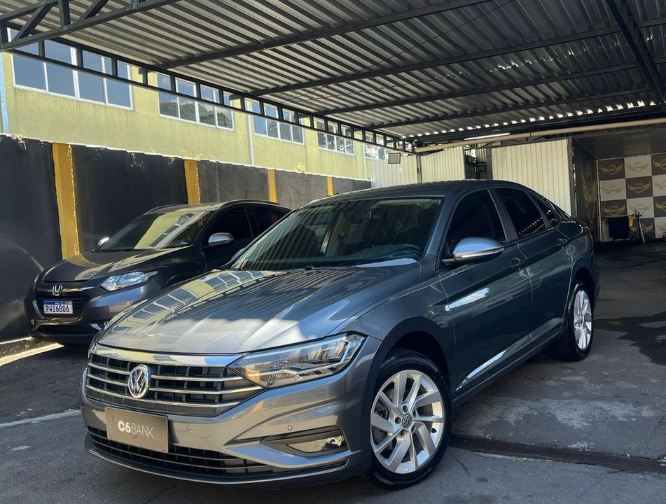VolksWagen JETTA Comfort. 250 TSI 1.4 Flex 16v Aut.