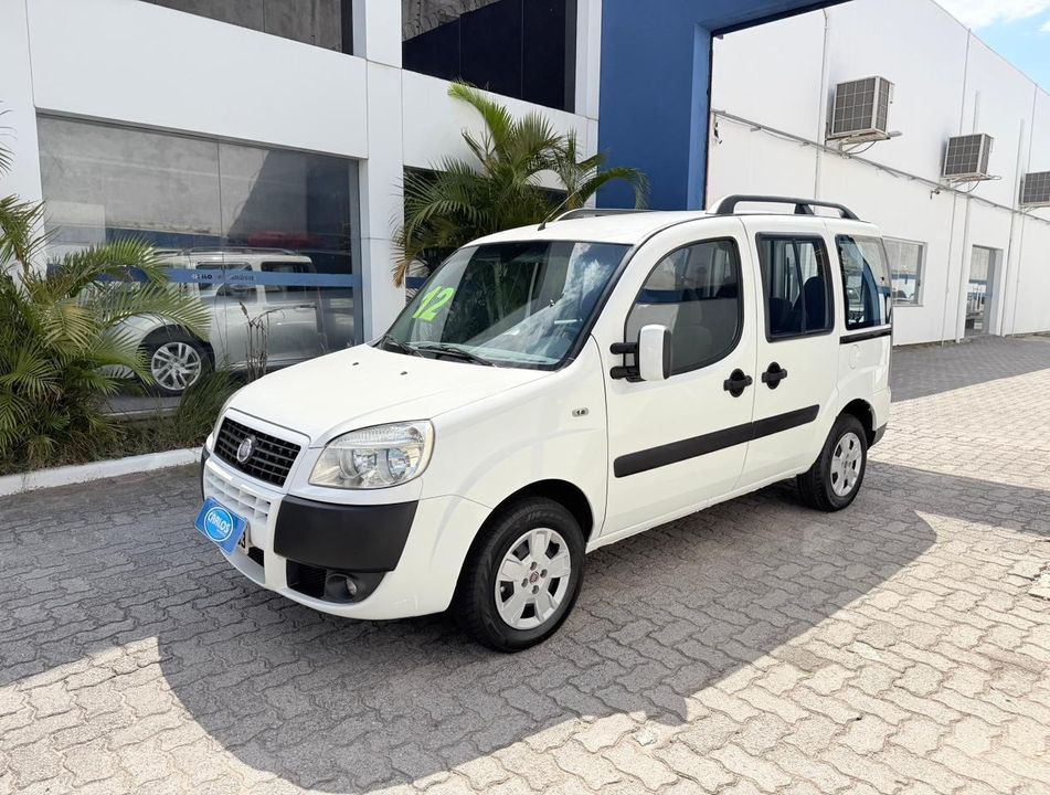 Fiat Doblo ESSENCE 1.8 Flex 16V 5p