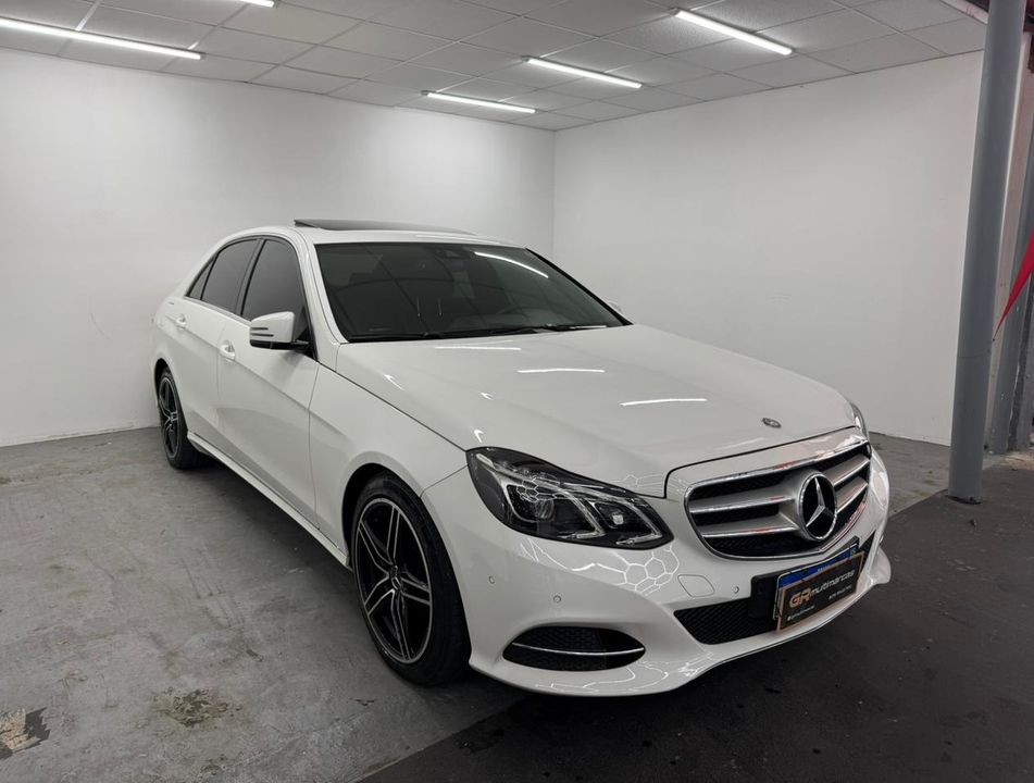 Mercedes E-250 CGI Avantgarde 2.0 TB 211cv Aut.