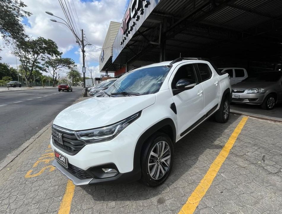 Fiat Strada Volcano 1.3 Flex 8V CD Aut.