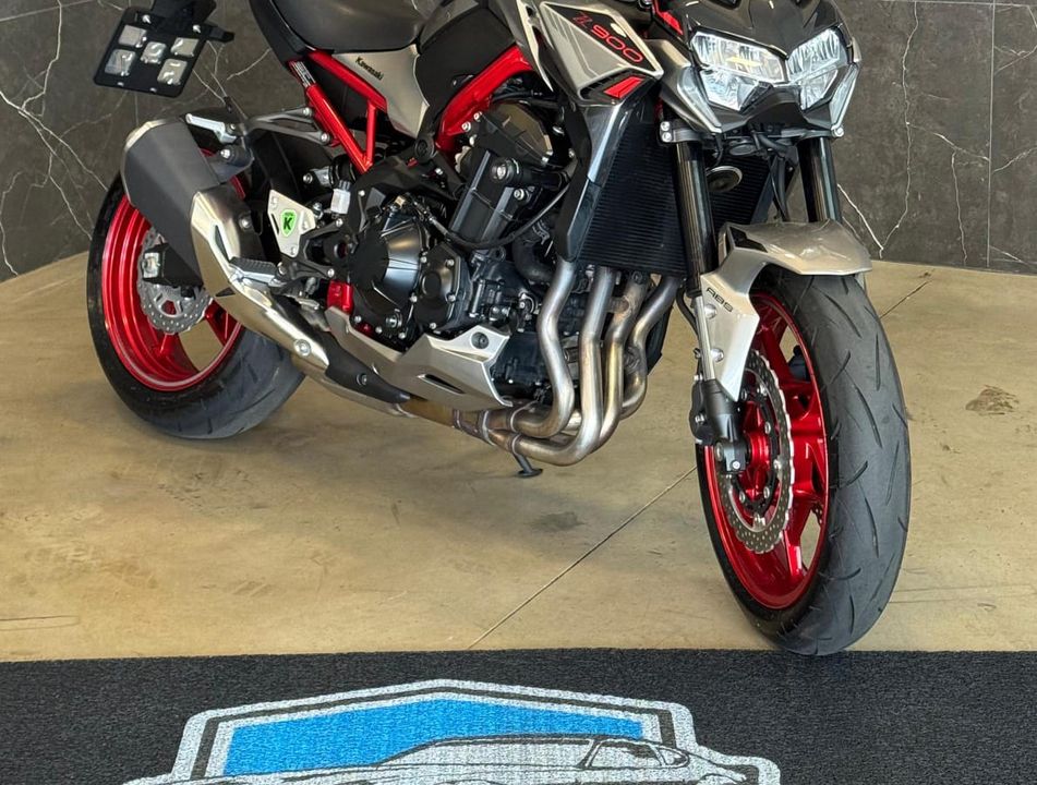 KAWASAKI Z900 SE