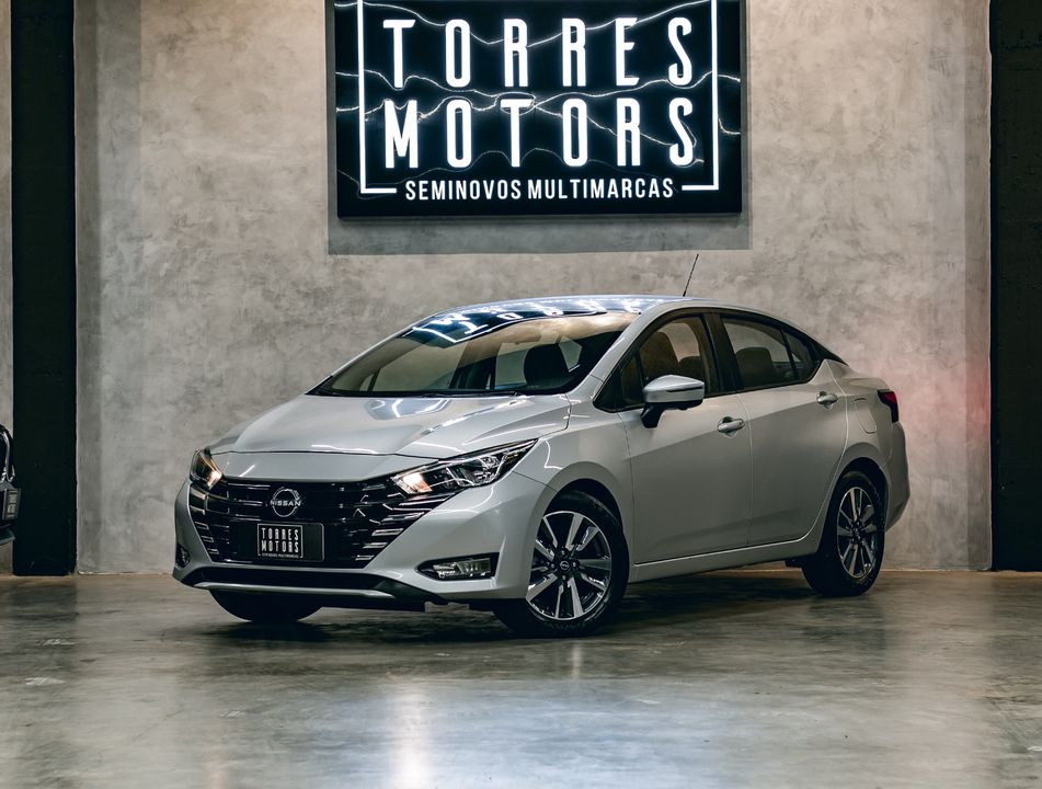 Nissan VERSA Advance 1.6 16V Flex Aut.