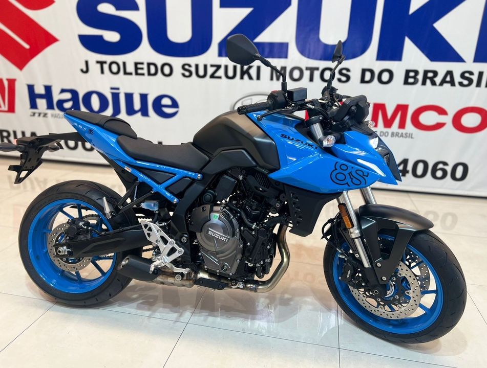 SUZUKI GSX-8S