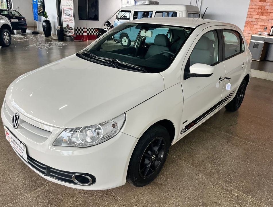 VolksWagen Gol (novo) 1.0 Mi Total Flex 8V 4p