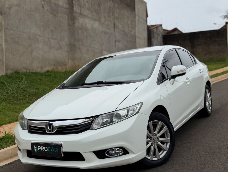 Honda Civic Sedan LXR 2.0 Flexone 16V Aut. 4p