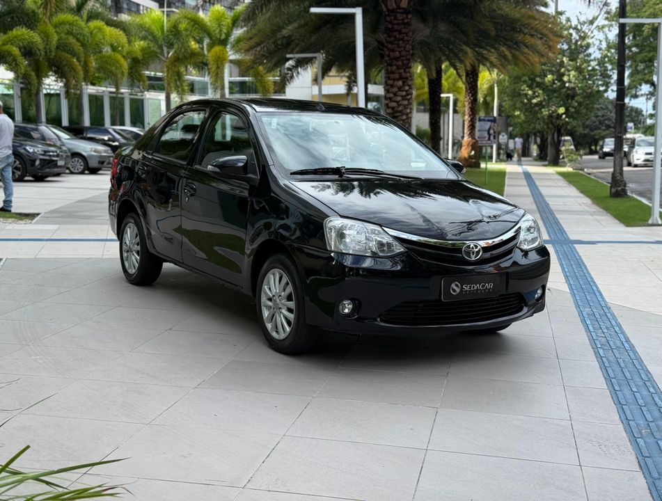 Toyota ETIOS XLS Sedan 1.5 Flex 16V 4p Mec.