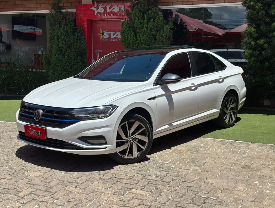 VolksWagen JETTA R-Line 250 TSI 1.4 Flex 16V Aut.