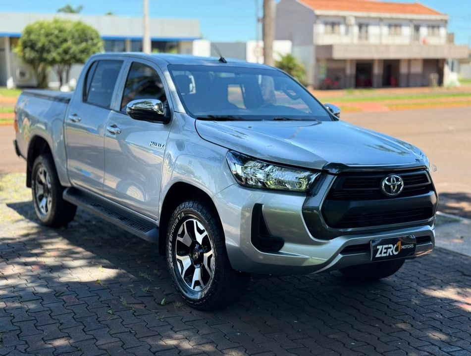 Toyota Hilux CD 4x4 2.8 Diesel Mec.