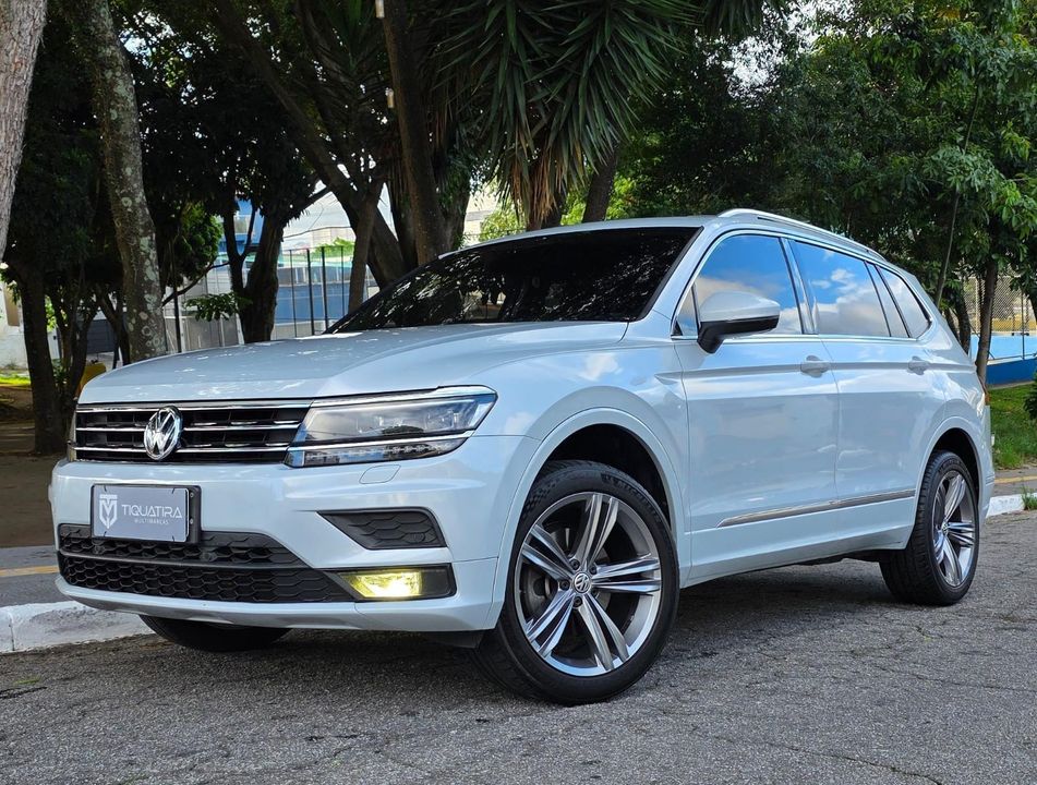 VolksWagen TIGUAN Allspac Comf 250 TSI 1.4 Flex