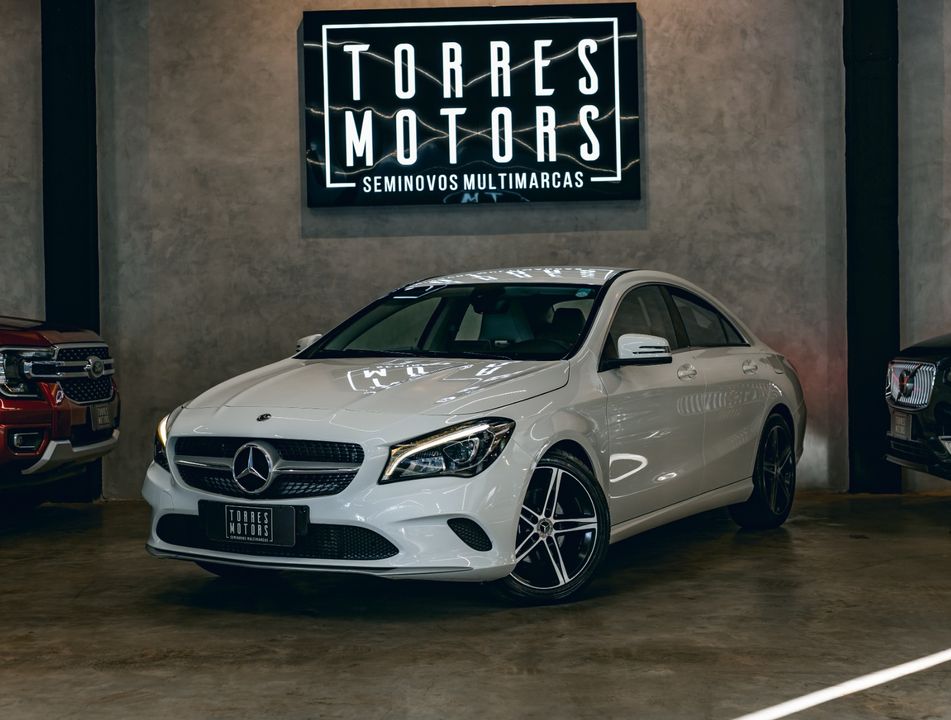 Mercedes CLA-180 1.6 16V 122cv Aut.