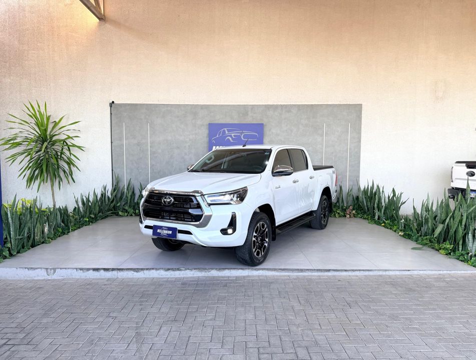 Toyota Hilux CD SRX 4x4 2.8 TDI 16V Diesel Aut.