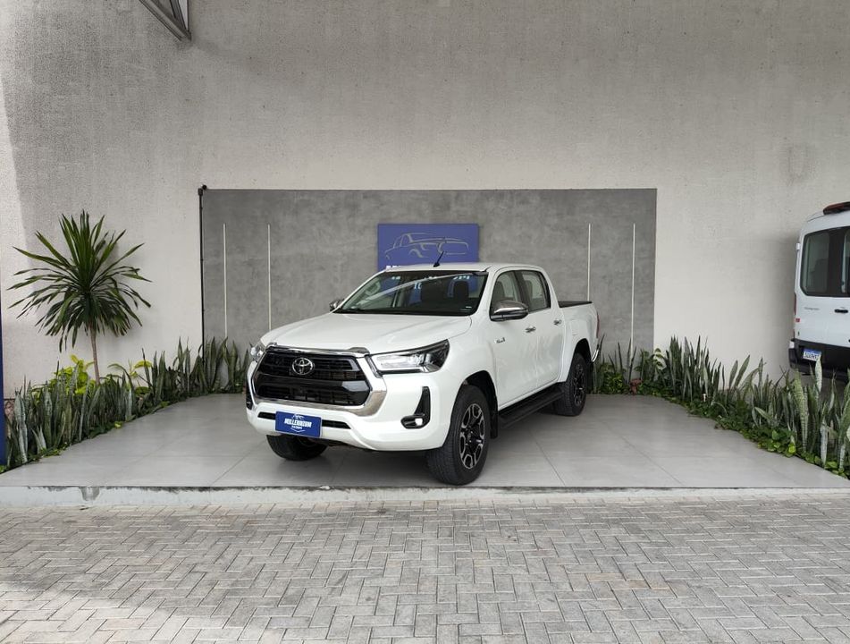 Toyota Hilux CD SRX 4x4 2.8 TDI 16V Diesel Aut.