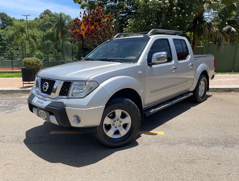 Nissan Frontier LE CD 4x4 2.5 TB Diesel Mec.