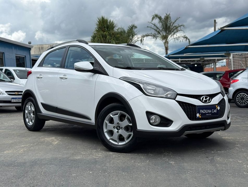 Hyundai HB20X Style 1.6 Flex 16v Mec.