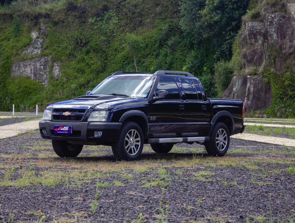 Chevrolet S10 Pick-Up RODEIO 2.4 MPFI F.Power CD