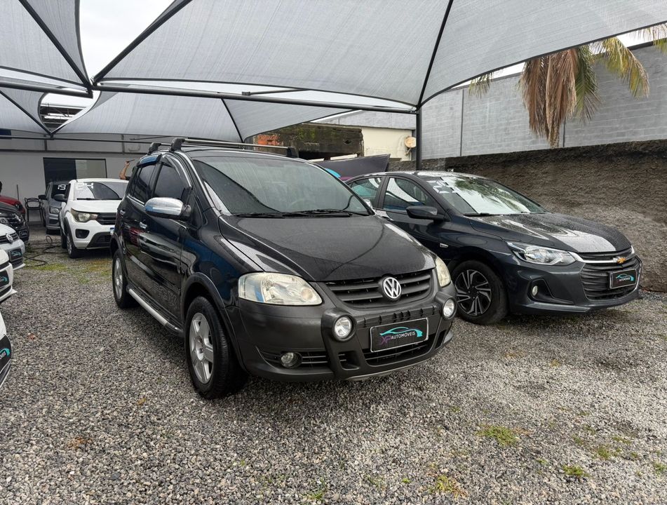 VolksWagen CROSSFOX 1.6 Mi Total Flex 8V 5p