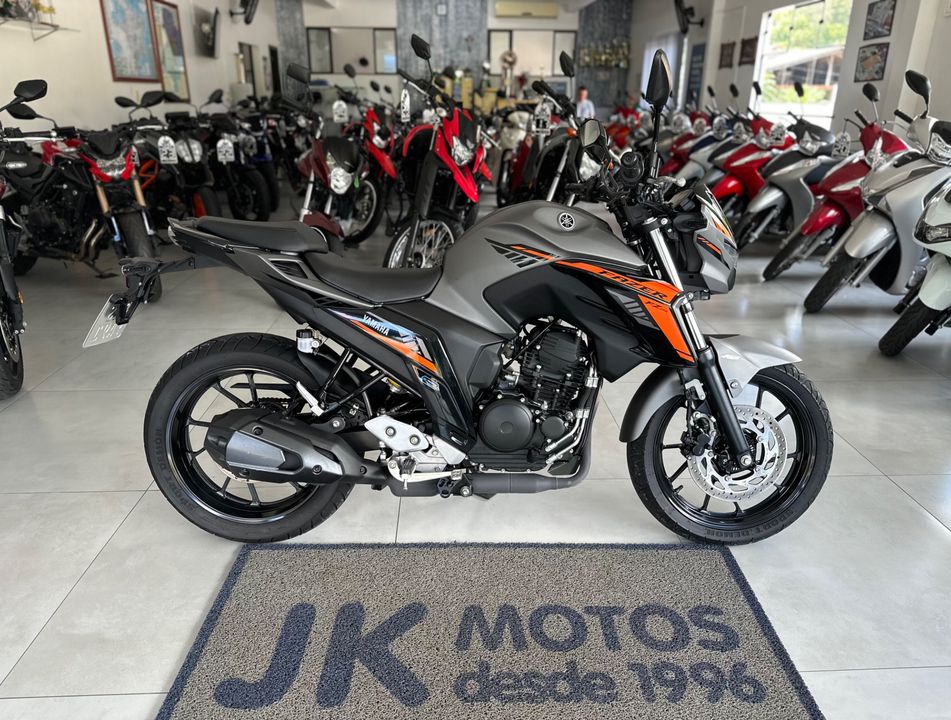 YAMAHA FZ25 250 FAZER CONNECTED