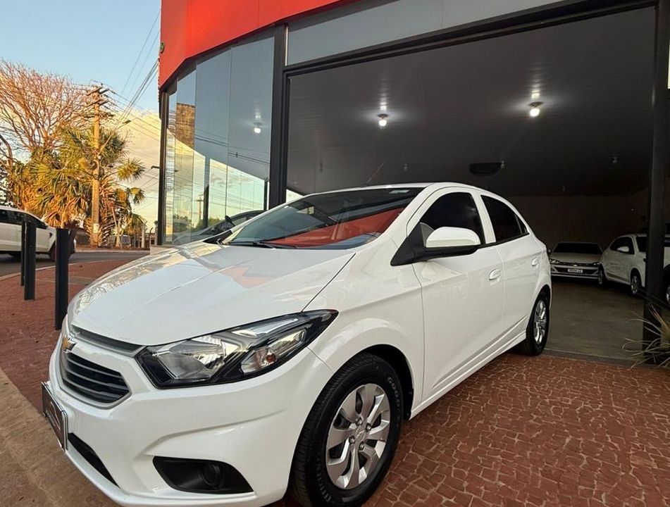 Chevrolet ONIX HATCH LT 1.0 8V FlexPower 5p Mec.