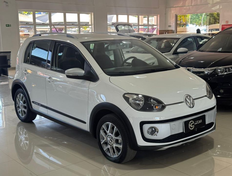 VolksWagen up! cross 1.0 T. Flex 12V 5p