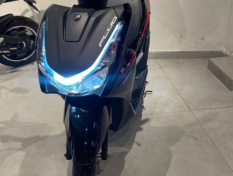 YAMAHA FLUO 125 CONNECTED (Híbrido)