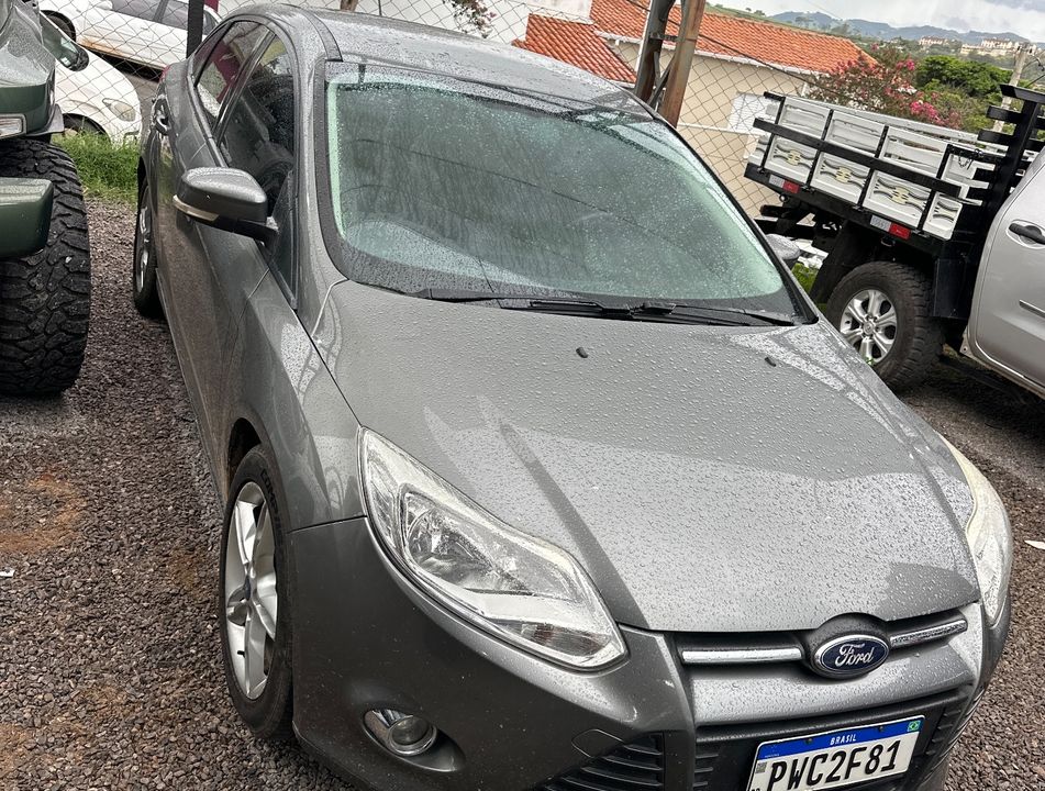 Ford Focus Sedan 2.0 16V/2.0 16V Flex 4p Aut.