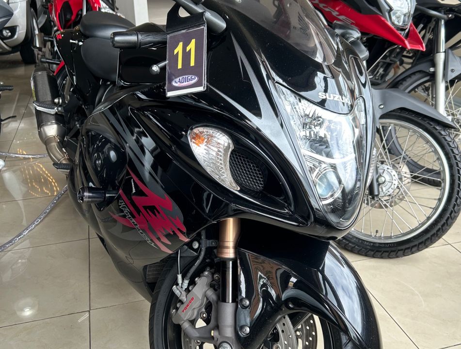 SUZUKI GSX 1300-R HAYABUSA