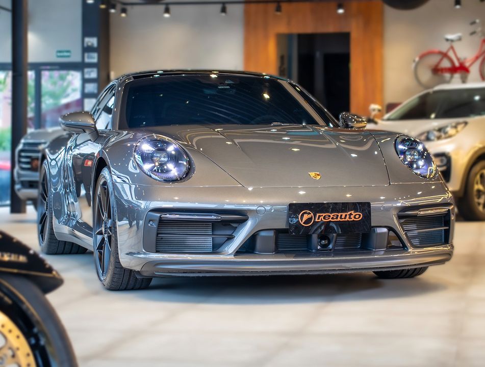 Porsche 911 Carrera GTS Coupe 3.0 (992)