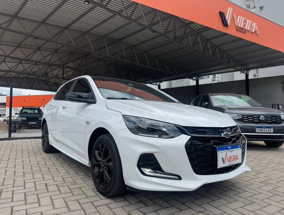 Chevrolet ONIX HATCH RS 1.0 TB 12V Flex 5p Aut.