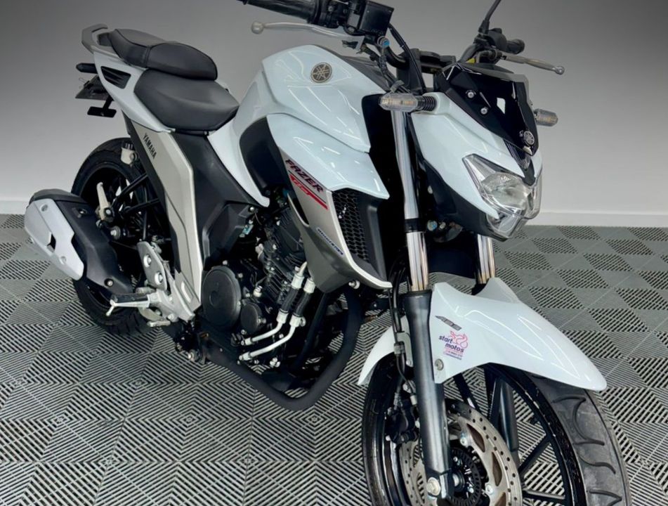 YAMAHA FZ25 250 FAZER FLEX
