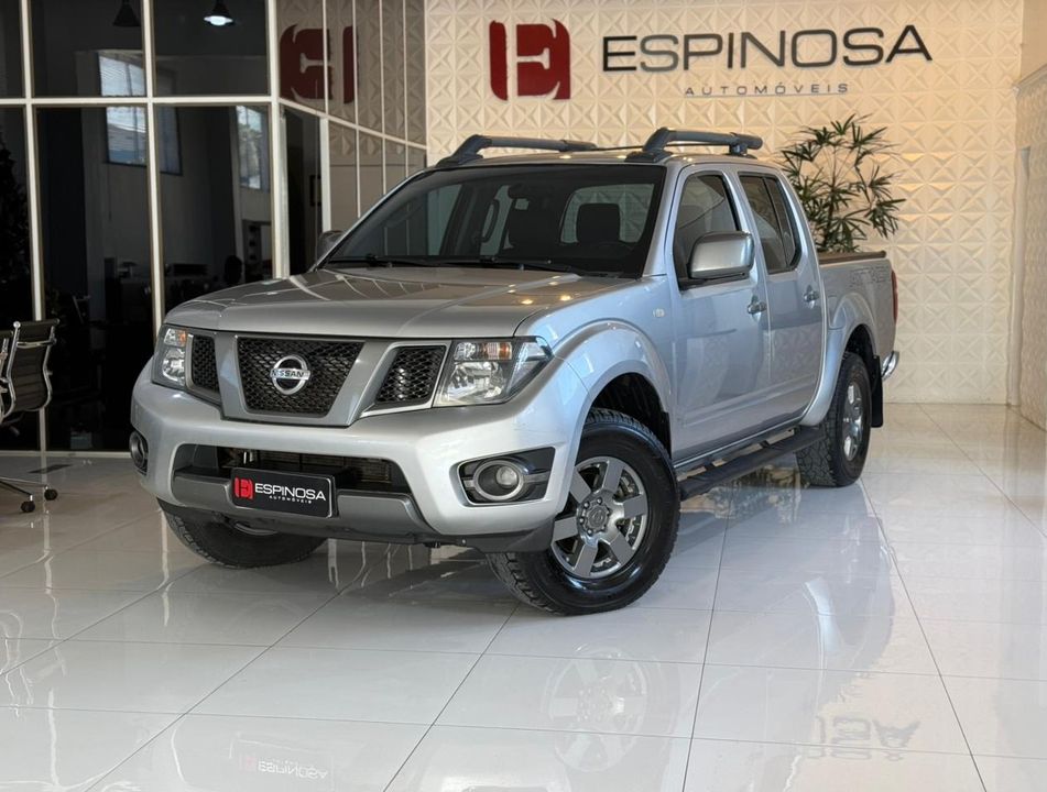 Nissan Frontier SV AT. CD 4x4 2.5 TB Dies. Aut.