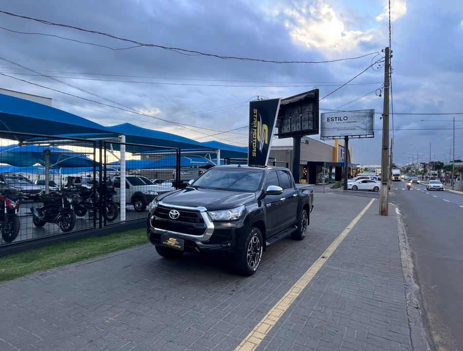 Toyota Hilux CD SRV 4x4 2.8 TDI Diesel Aut.