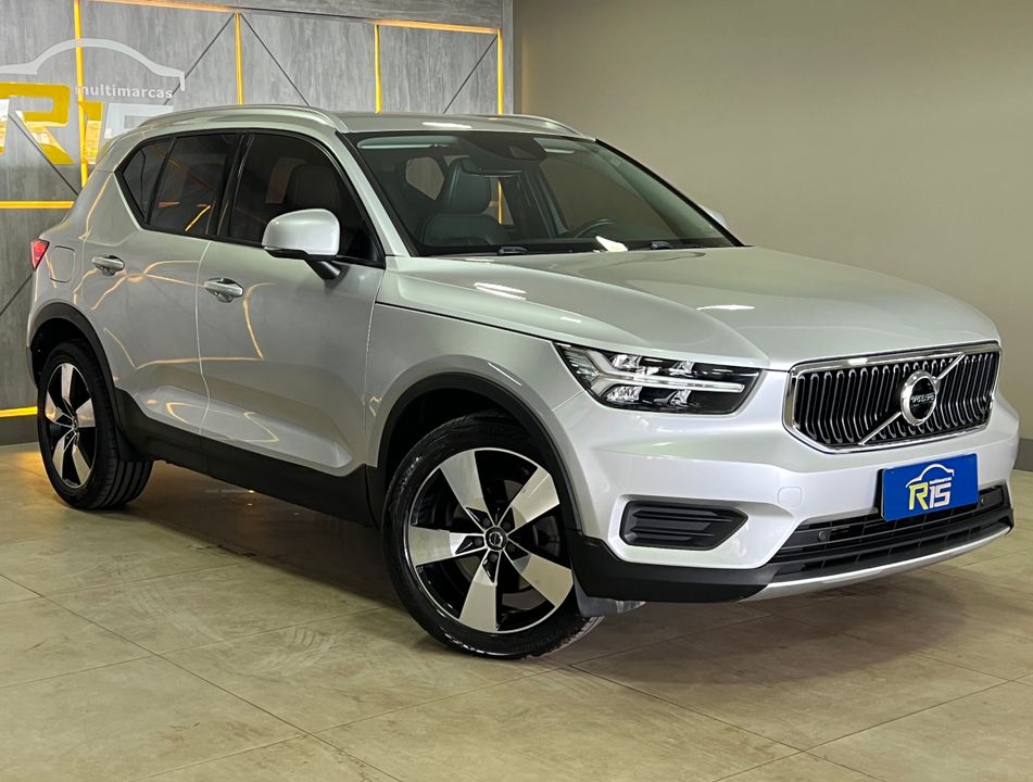 Volvo XC 40 T-5 MOMENTUM 2.0 252cv AWD