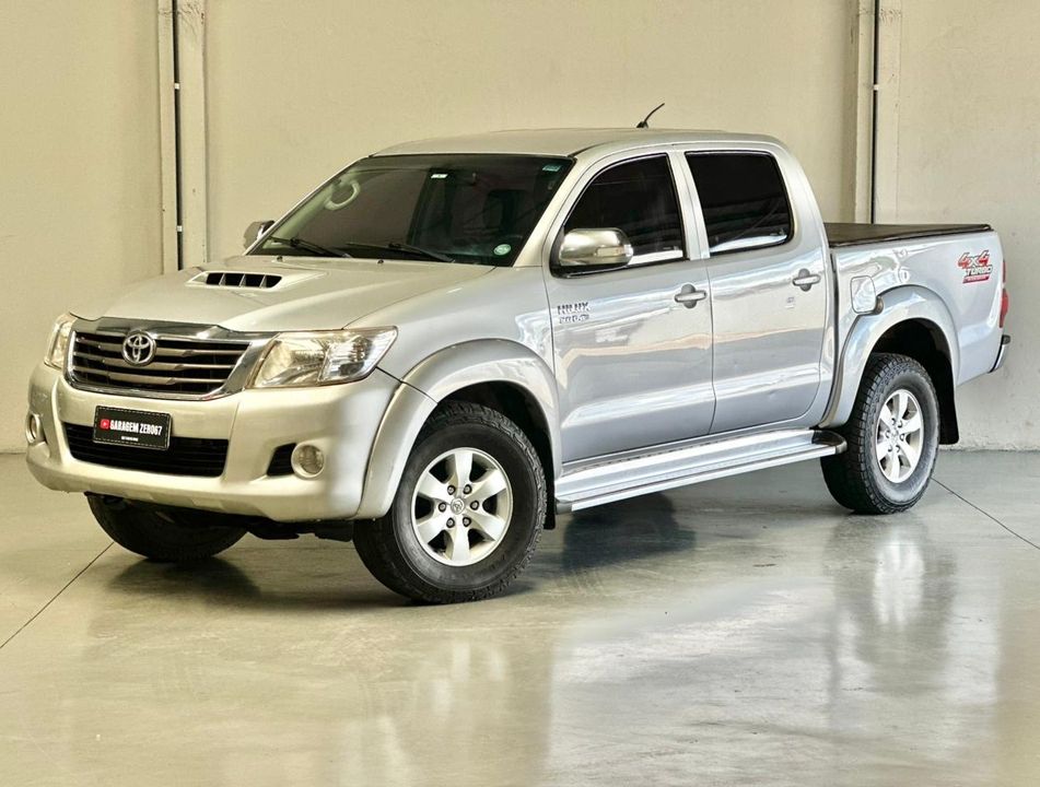 Toyota Hilux CD SRV D4-D 4x4 3.0 TDI Diesel Aut