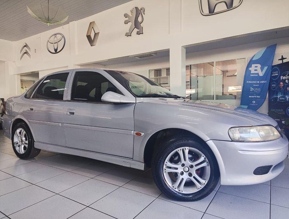 CHEVROLET VECTRA GLS