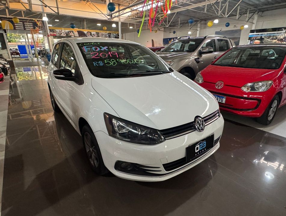 VolksWagen Fox Connect 1.6 Flex 8V 5p
