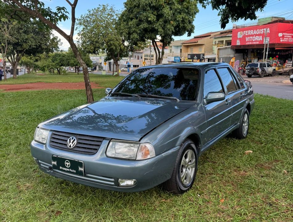 VolksWagen Santana 2.0 Mi 2p e 4p