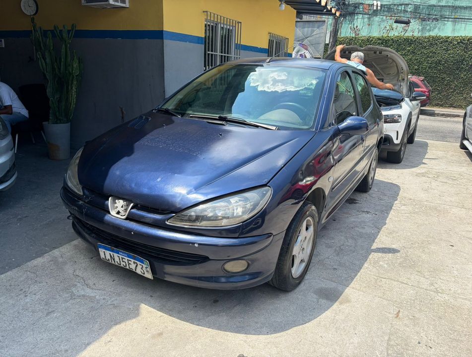 Peugeot 206 Selection/ Sensation 1.0 16v 5p