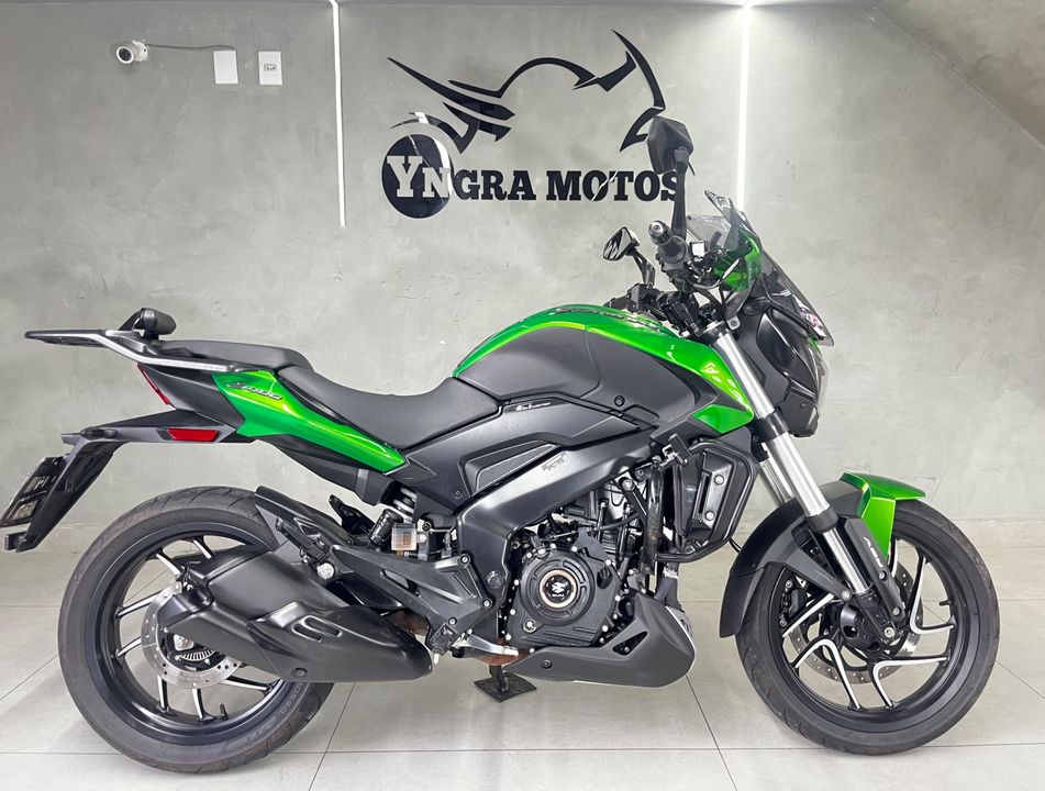 BAJAJ DOMINAR 400 