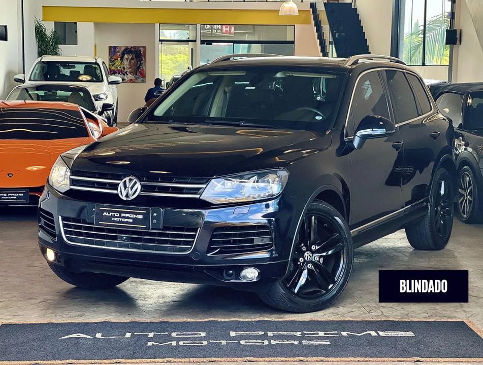 Volkswagen 4.2 FSI V8 32V GASOLINA 4P TIPTRONIC
