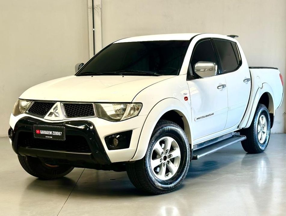 Mitsubishi L200 Triton HPE 3.2 CD TB Int.Diesel Aut