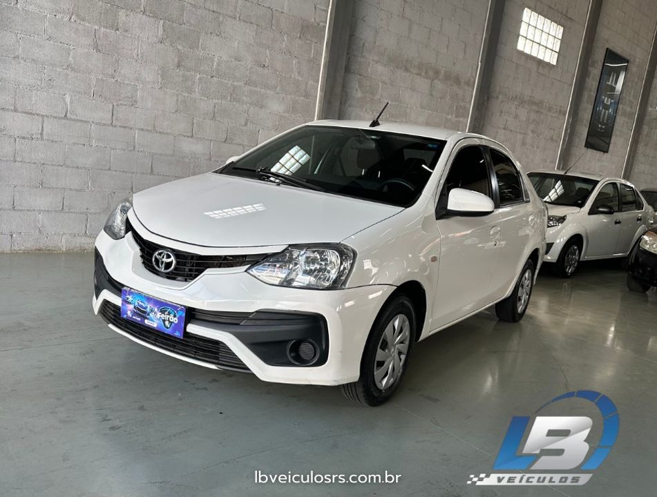Toyota ETIOS XS 1.5 Flex 16V 5p Aut.