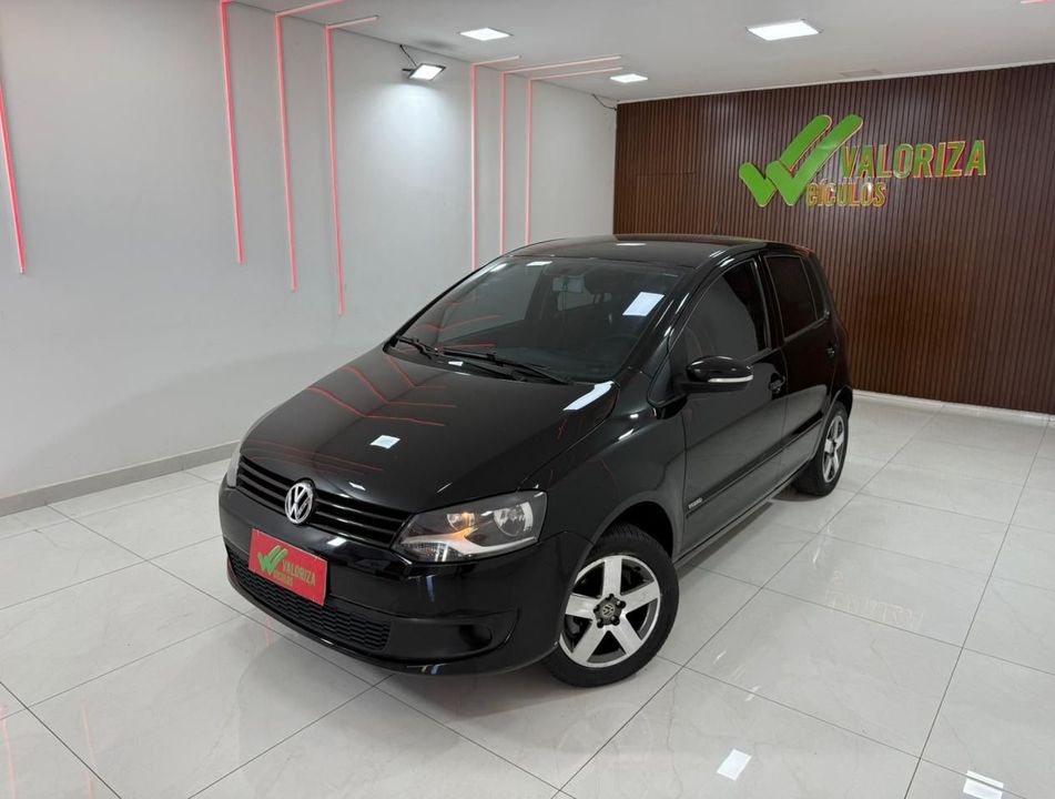 VolksWagen Fox 1.6 Mi Total Flex 8V 5p