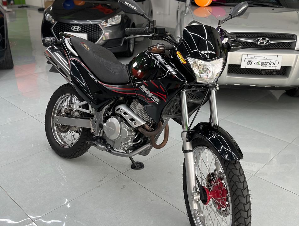 HONDA NX-4 FALCON 400