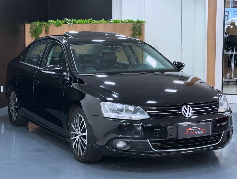 VolksWagen JETTA Highline 2.0 TSI 16V 4p Tiptronic